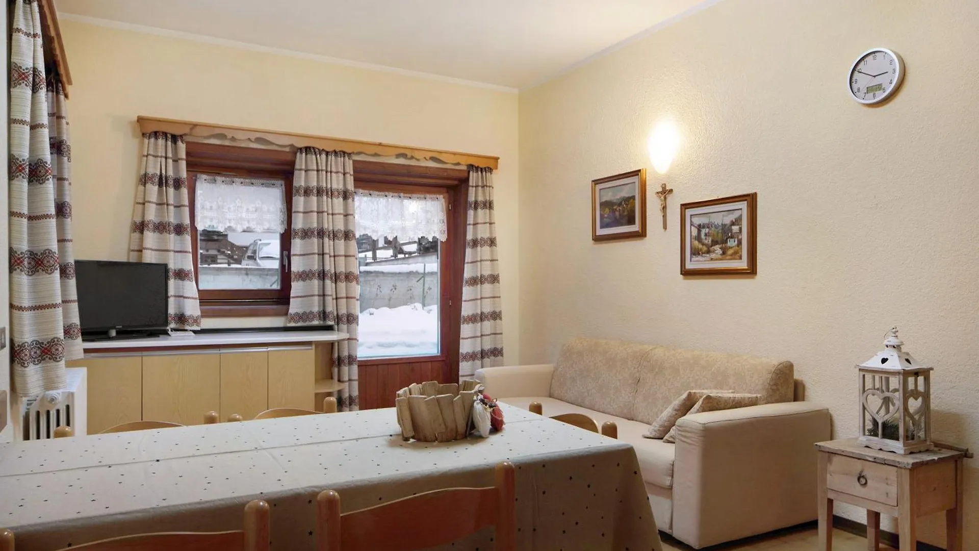 Baita Franz 2 Livigno 0*,  Italy